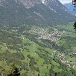 Spisshof Vendégház Grins