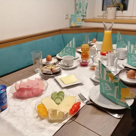 招待所 Spisshof