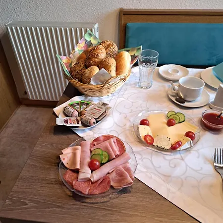 招待所 Spisshof *